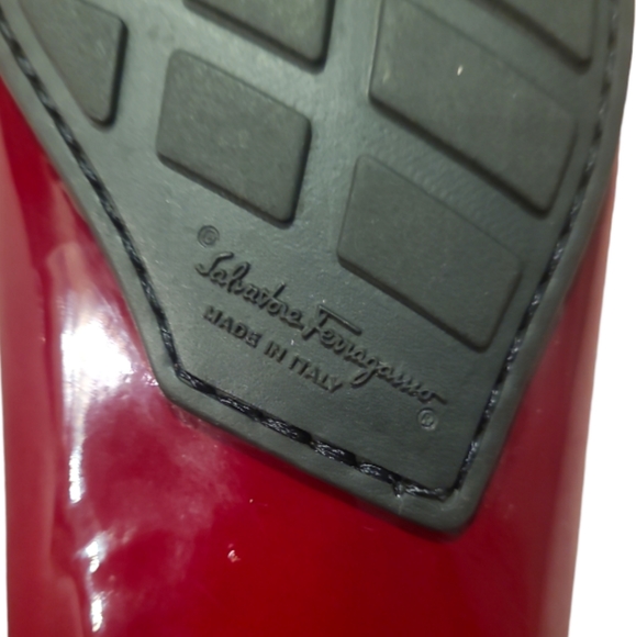 SALVATORE FERRAGAMO | Burgundy Patent Leather Loafers in Size US 9.5 - Picture 9 of 9